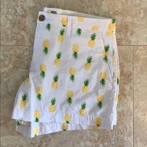 Size 10 - Old Navy Pineapple short